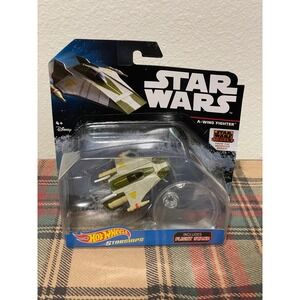Hot Wheels Starships Star Wars Rebels A-Wing Fighter NIB White Green Stand DXD96